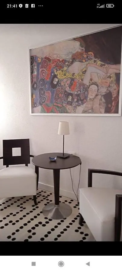 Ocean House Bed and Breakfast Granadilla De Abona 0*,  Ισπανία