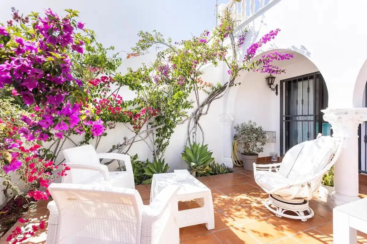 그라나딜라데아보나 Ocean House B&B 0*,  스페인
